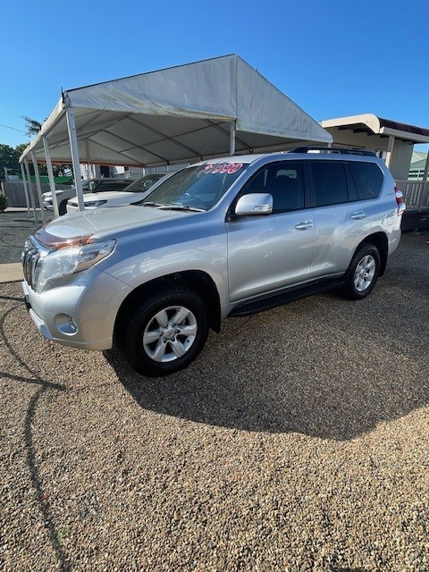 MY16 TOYOTA PRADO GXL- a remarkable SUV that seamlessly combines power, comfort, and versatility