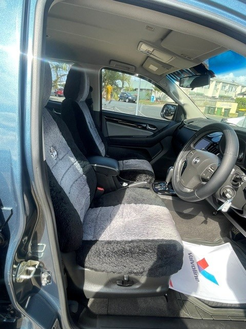 MY15 HOLDEN COLORADO 7 LTZ- 4X4 7 Seater - Image 6