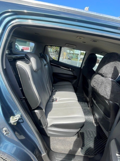 MY15 HOLDEN COLORADO 7 LTZ- 4X4 7 Seater - Image 8