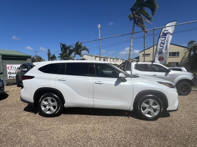 MY22 TOYOTA KLUGER GX WAGON PULP AUTO 4WD White - Excellent pre owned condition with low kms! - Image 2
