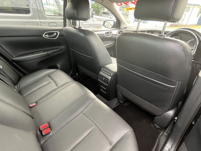 MY14 NISSAN PULSAR TI SEDAN AUTO PULP Grey - Super Low Kms, great family sedan! - Image 4