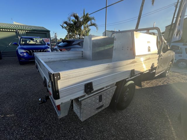 MY20 TOYOTA HILUX WORKMATE SINGLE CAB UTILITY PULP MANUAL - Perfect tradie ute, with lockable toolboxes - Image 5