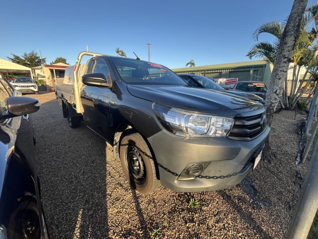 MY20 TOYOTA HILUX WORKMATE SINGLE CAB UTILITY PULP MANUAL - Perfect tradie ute, with lockable toolboxes - Image 2