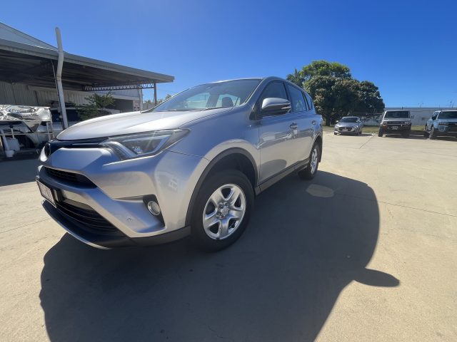 MY18 TOYOTA RAV4 WAGON PULP AUTO 2WD Silver - Great value reliable Rav4, featuring rear cage divider perfect for pets! - Image 6