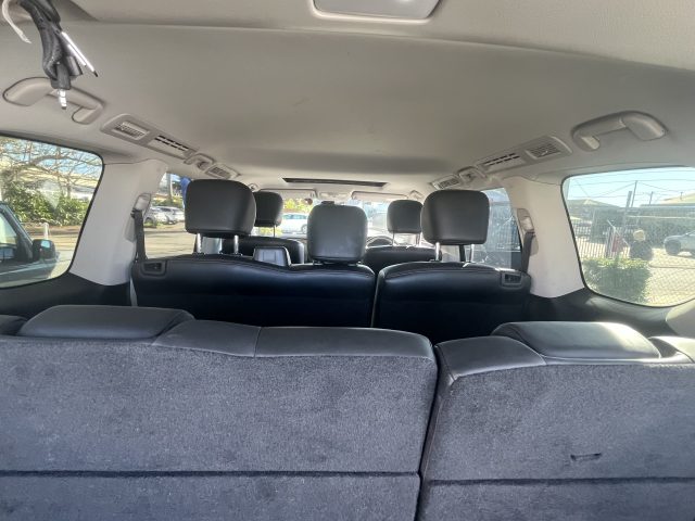 MY18 NISSAN PATROL TI WAGON  4WD AUTO PULP - Experience supreme comfort and powerful 4WD with this sleek family SUV in gun metal grey. - Image 8