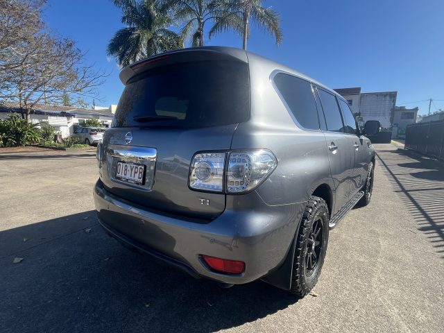 MY18 NISSAN PATROL TI WAGON  4WD AUTO PULP - Experience supreme comfort and powerful 4WD with this sleek family SUV in gun metal grey. - Image 4