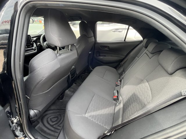 MY18 TOYOTA COROLLA ASCENT HATCH AUTO PULP Black - excellent condition, fuel economy and super low kms! - Image 6