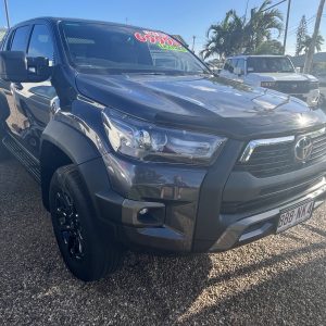 MY25 TOYOTA HILUX ROGUE 4WD AUTO DIESEL - Super Low Kms, packed with features AND Toyota Certified Pre-Owned!!