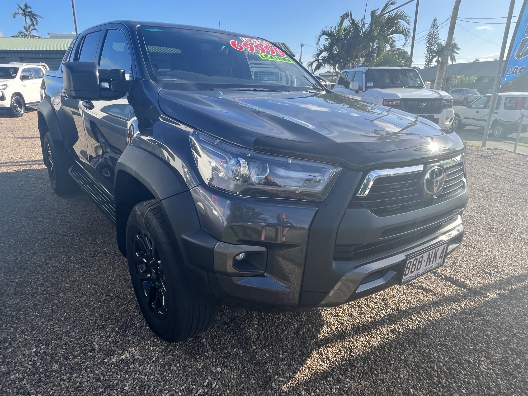 MY25 TOYOTA HILUX ROGUE 4WD AUTO DIESEL - Super Low Kms, packed with features AND Toyota Certified Pre-Owned!!
