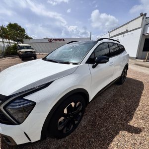 MY22 KIA SPORTAGE GT-LINE WAGON AWD AUTO PULP White - Excellent condition, lows kms and smooth ride!