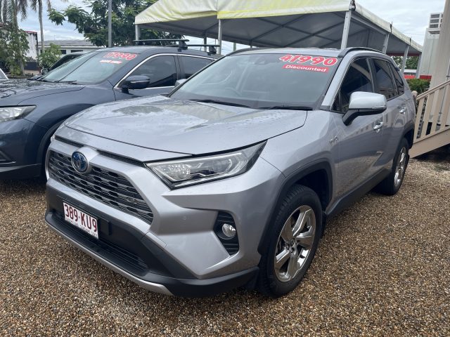 MY21 TOYOTA RAV4 GLX AUTO WAGON PULP Silver Sky - excellent condition, spacious and fuel efficient!